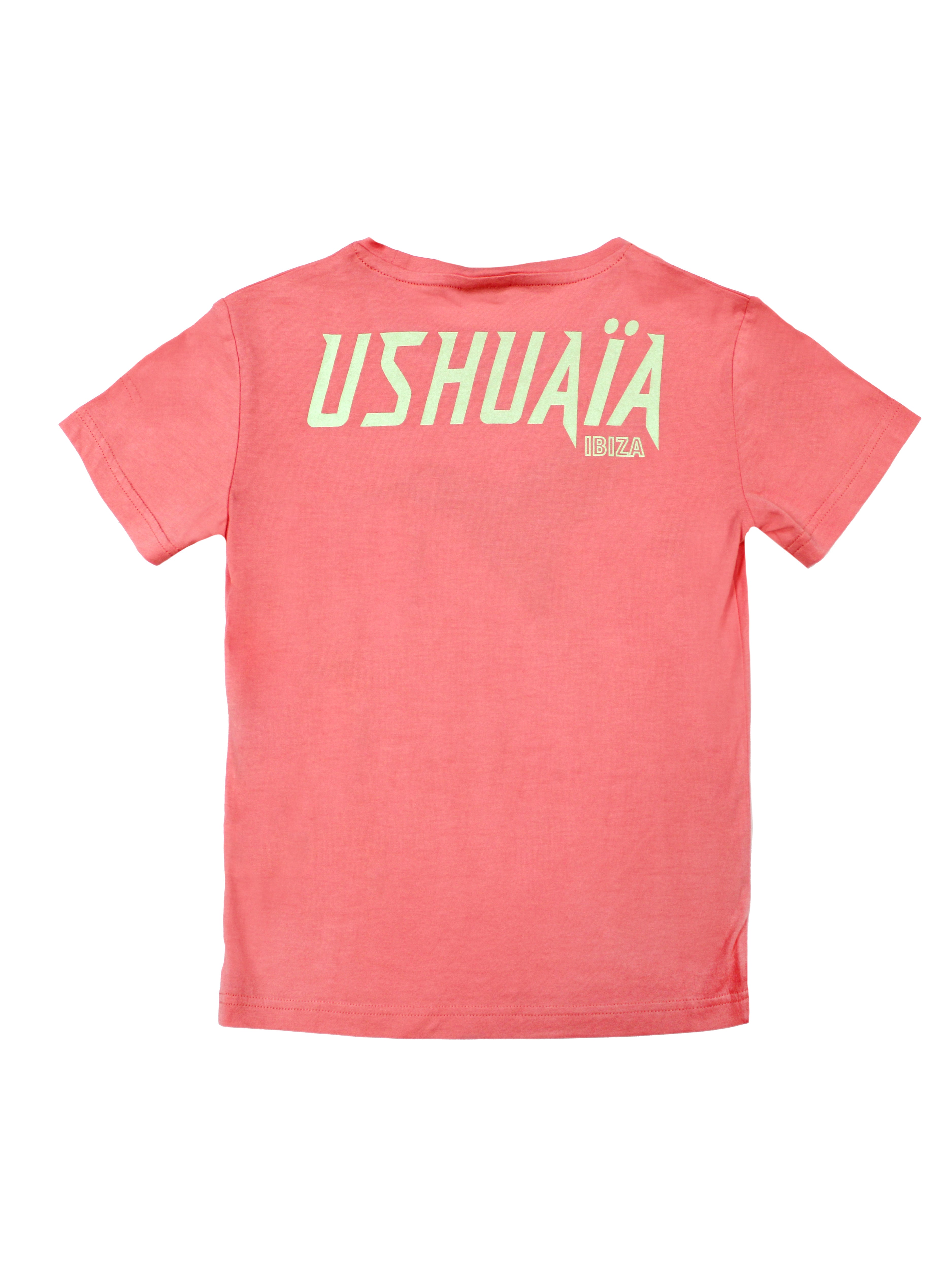 T-shirt with round neck and short sleeves. Contrasting combined print detail on the front and back.