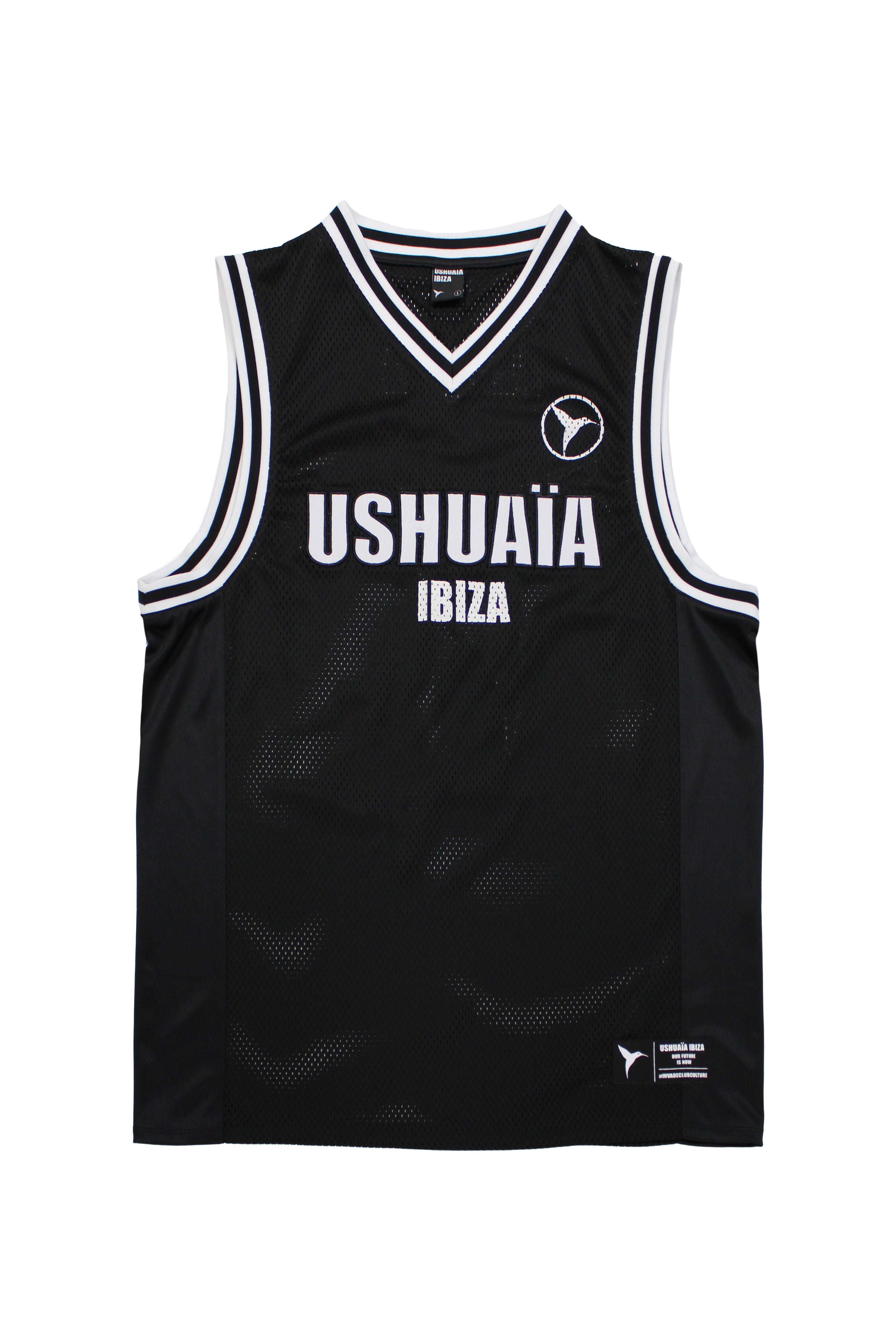 Basketball shirt made of mesh fabric, lightweight and breathable. V-neck and ribbed armhole sleeves. Contrast combined print and application detail on front and back. Patch on the front.