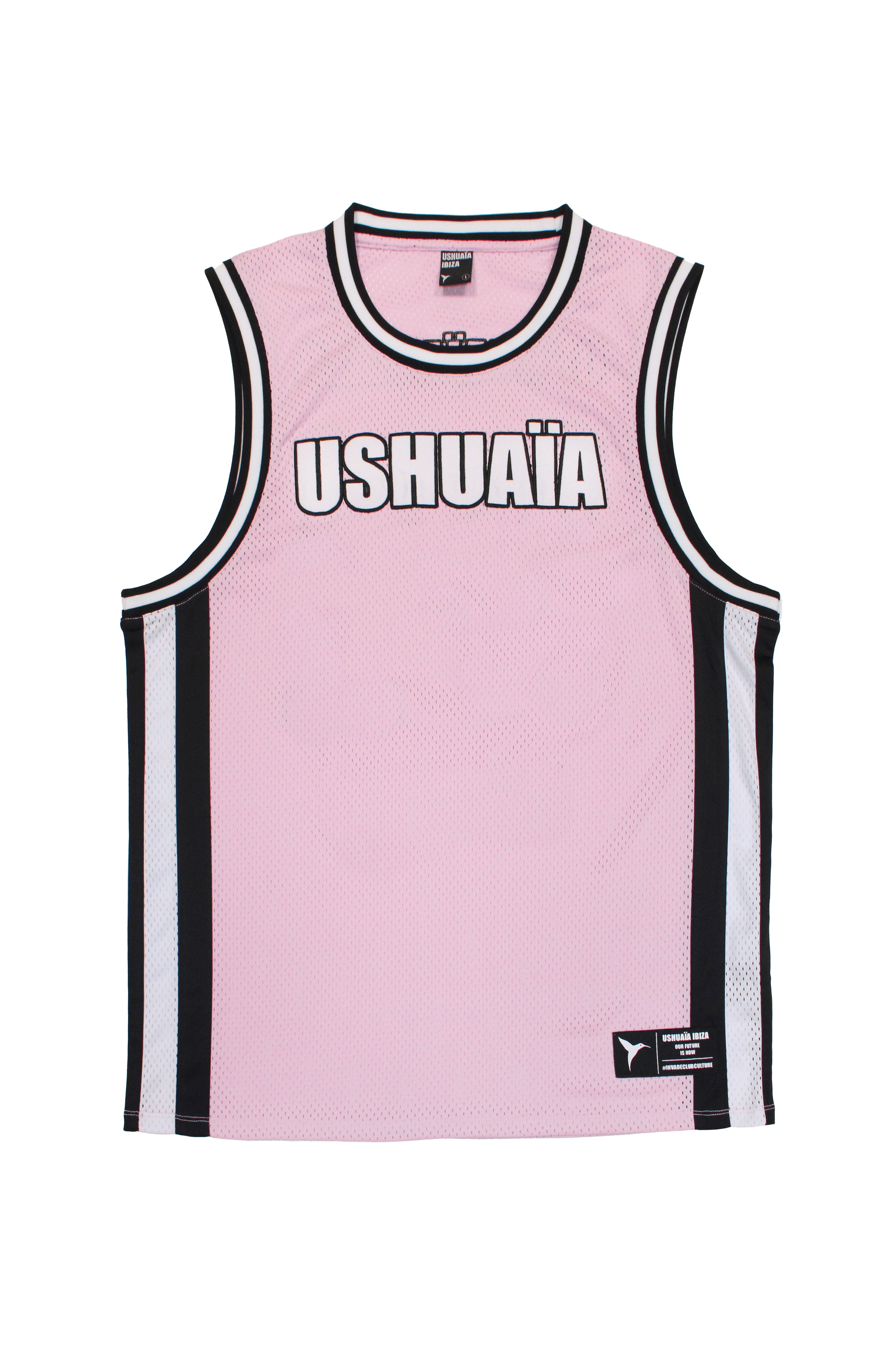 Basketball shirt made of mesh fabric, lightweight and breathable. Round neck and ribbed armhole sleeves. Contrast combined print and application detail on front and back. Patch on the front.
