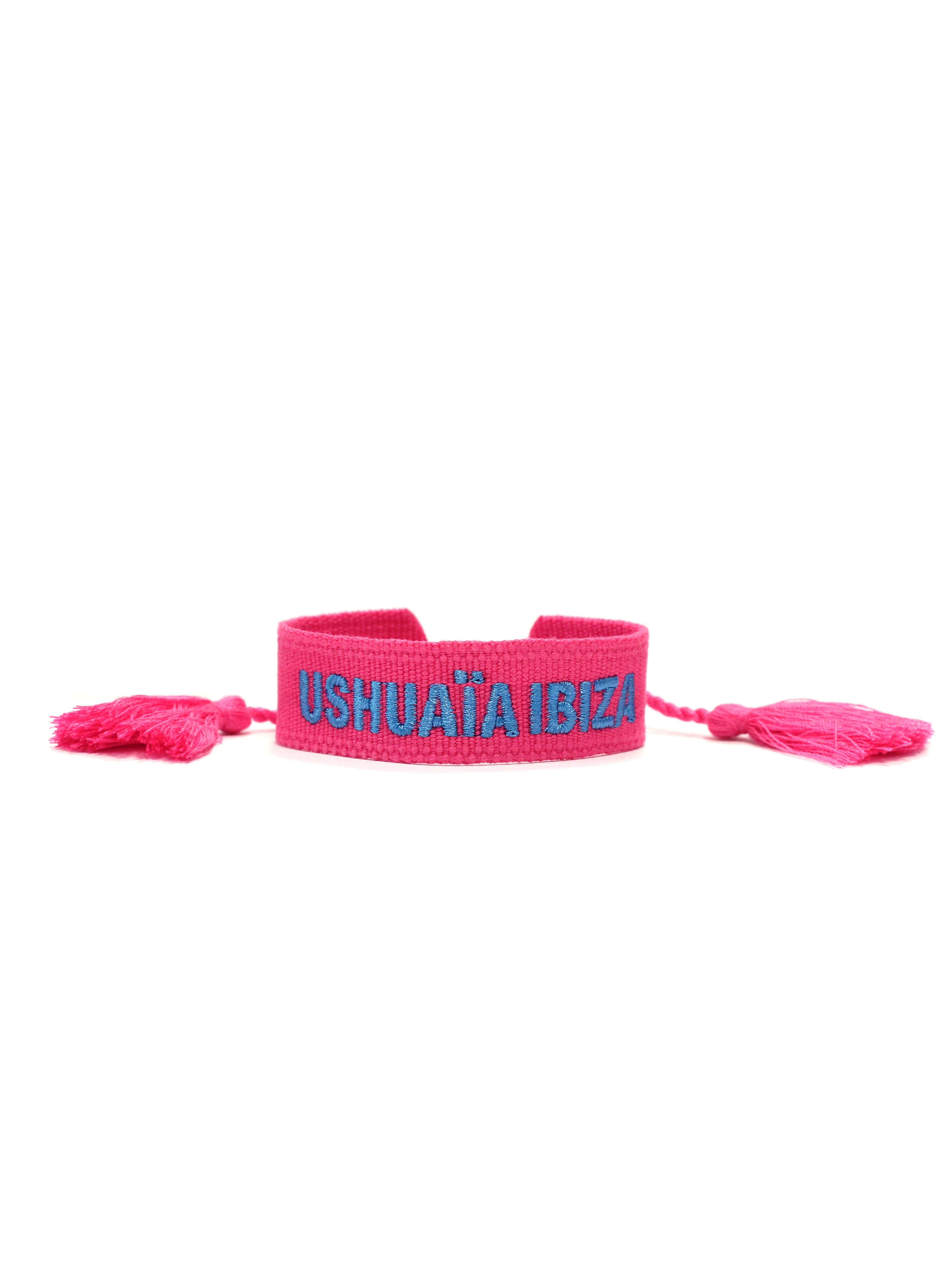 Embroidered Fabric Bracelet Ushuaïa Collection
Adjustable fabric bracelet with knotted closure. Embroidered Ushuaïa Collection logo at the center. Available in different colors.
COMPOSITION:
100% polyester.