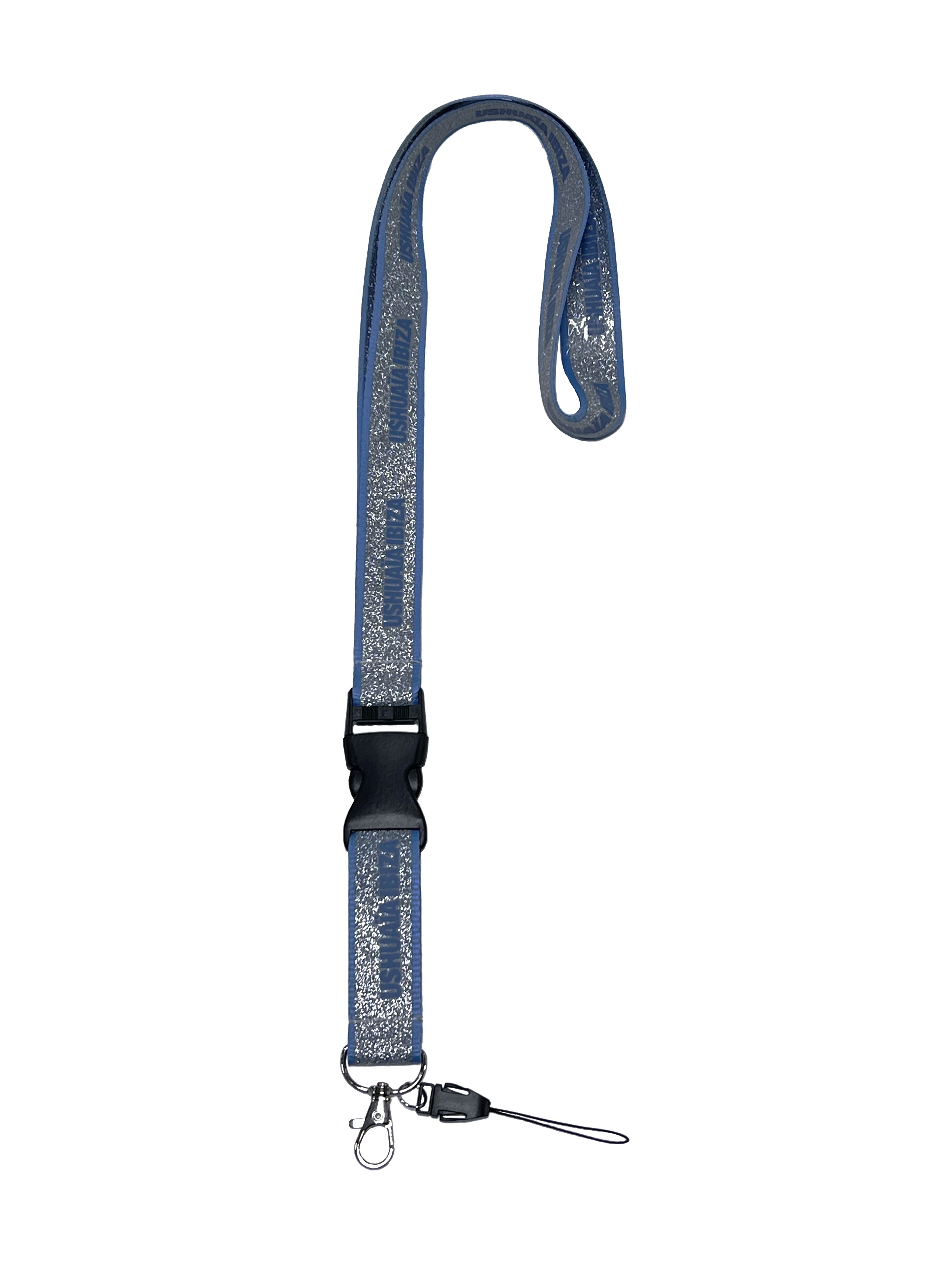 Cordón tipo lanyard fabricado en poliéster de alta densidad con mosquetón metálico y cierre de seguridad de plástico. Incluye tira de sujeción universal. Estampado “USHUAÏA IBIZA” en ambas caras.
COMPOSICIÓN:
100% poliéster
mosquetón metálico
cierre plástico
tira de nailon.