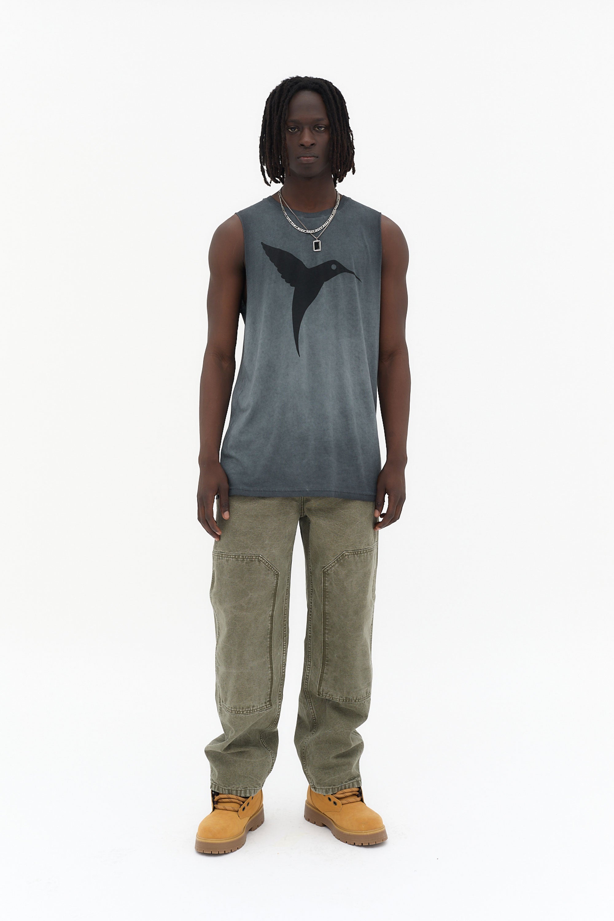 camiseta sin mangas hombre algodón acid wash enzyme wash regular fit logo ushuaïa frontal