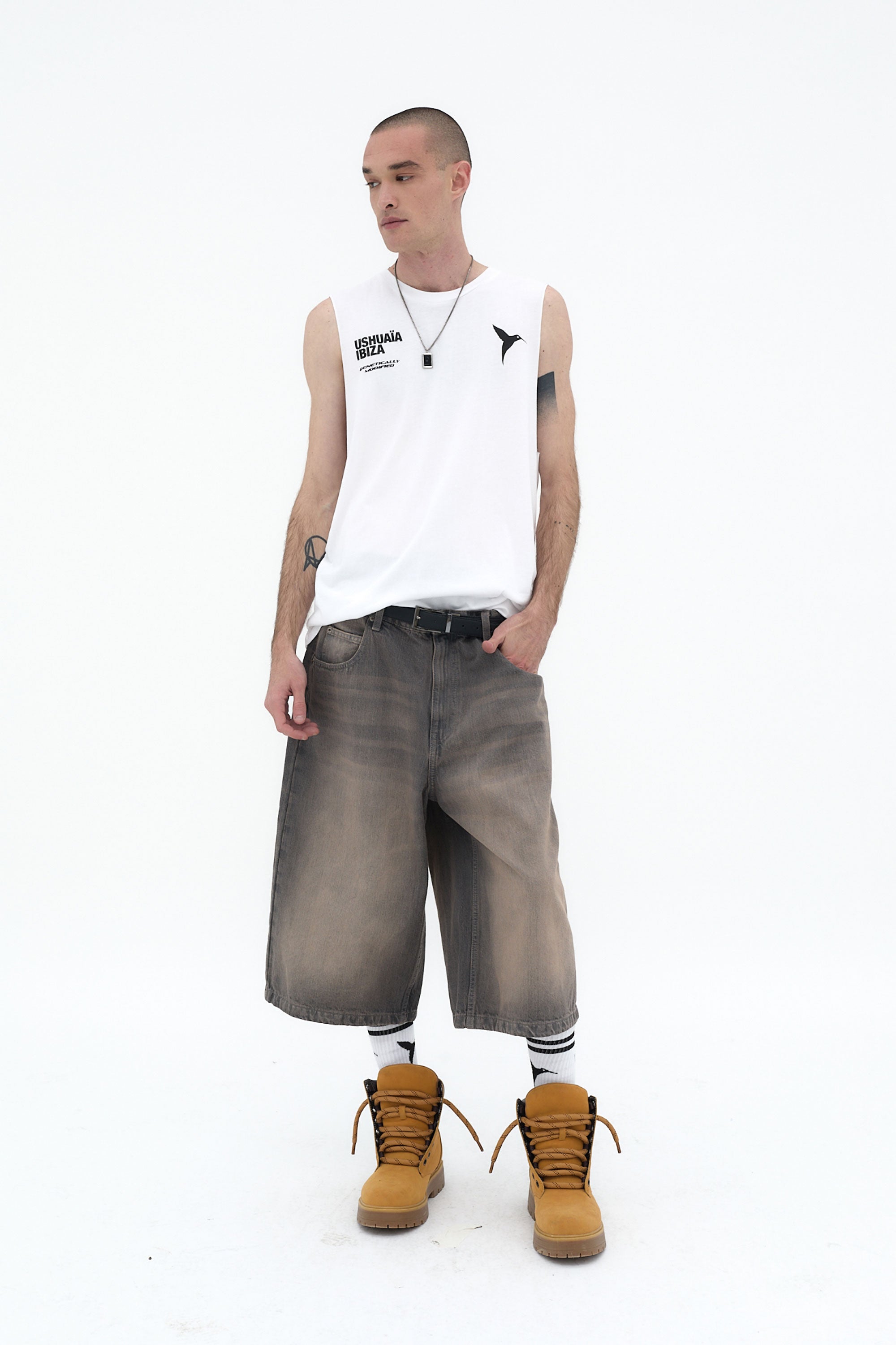 camiseta sin mangas hombre algodón loose fit silicon wash logo ushuaïa frontal