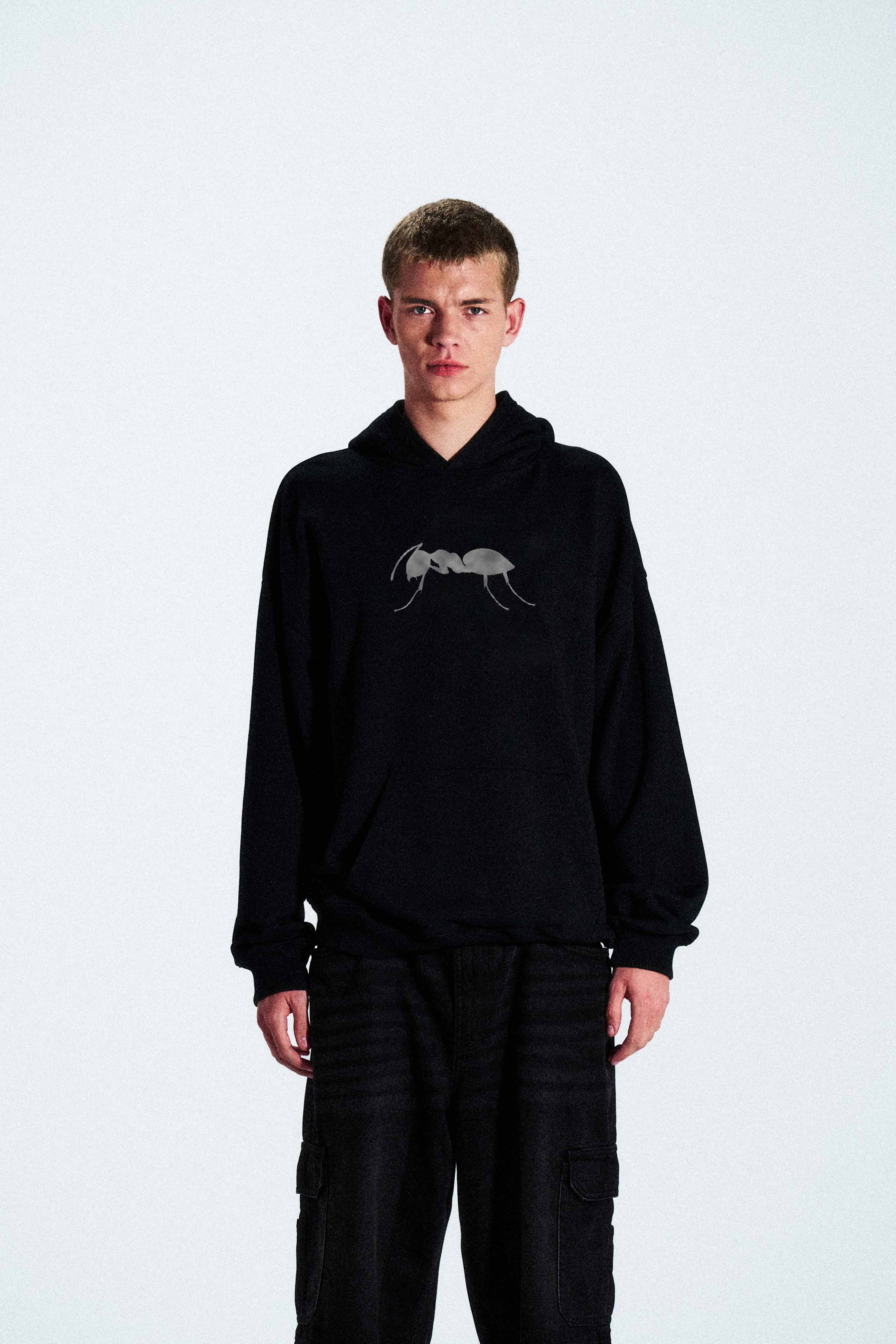 HOODIE ANTS METALWORKS