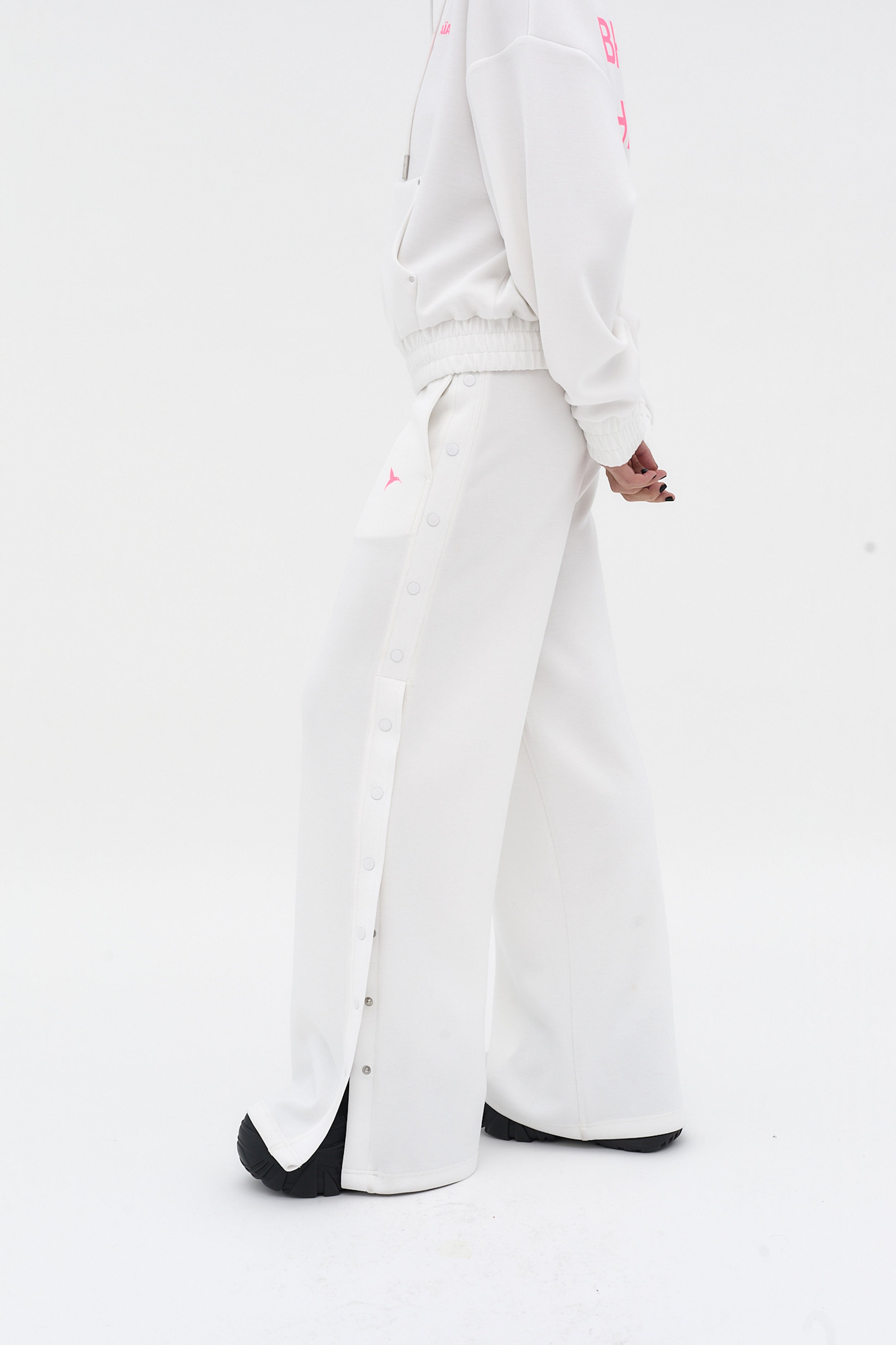 pantalon jogger mujer blanco botones laterales