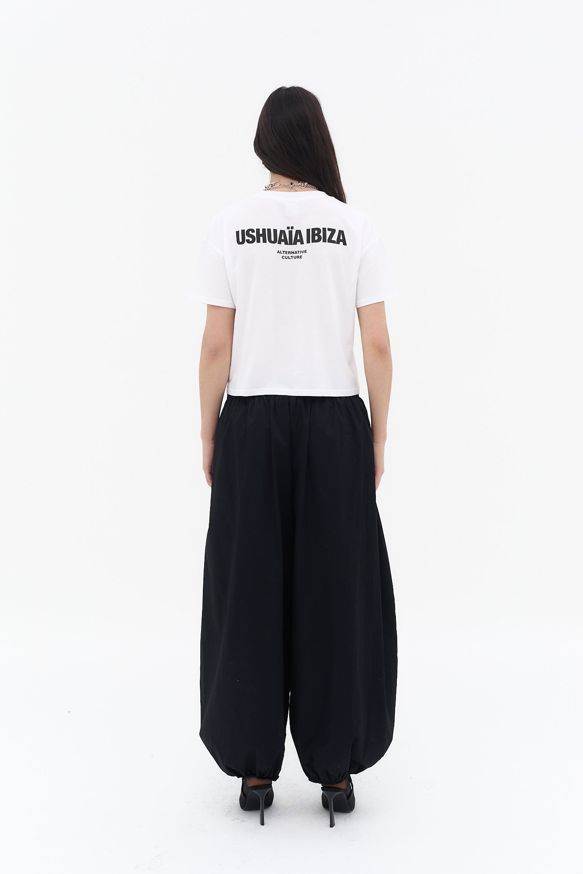 camiseta mujer algodón modal soft wash regular fit logo ushuaïa delantero y espalda