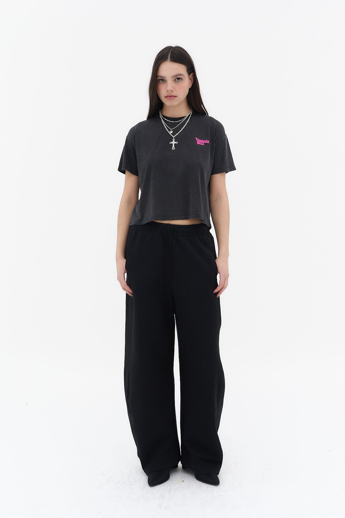 camiseta mujer negra acid wash grafico Ushuaia
