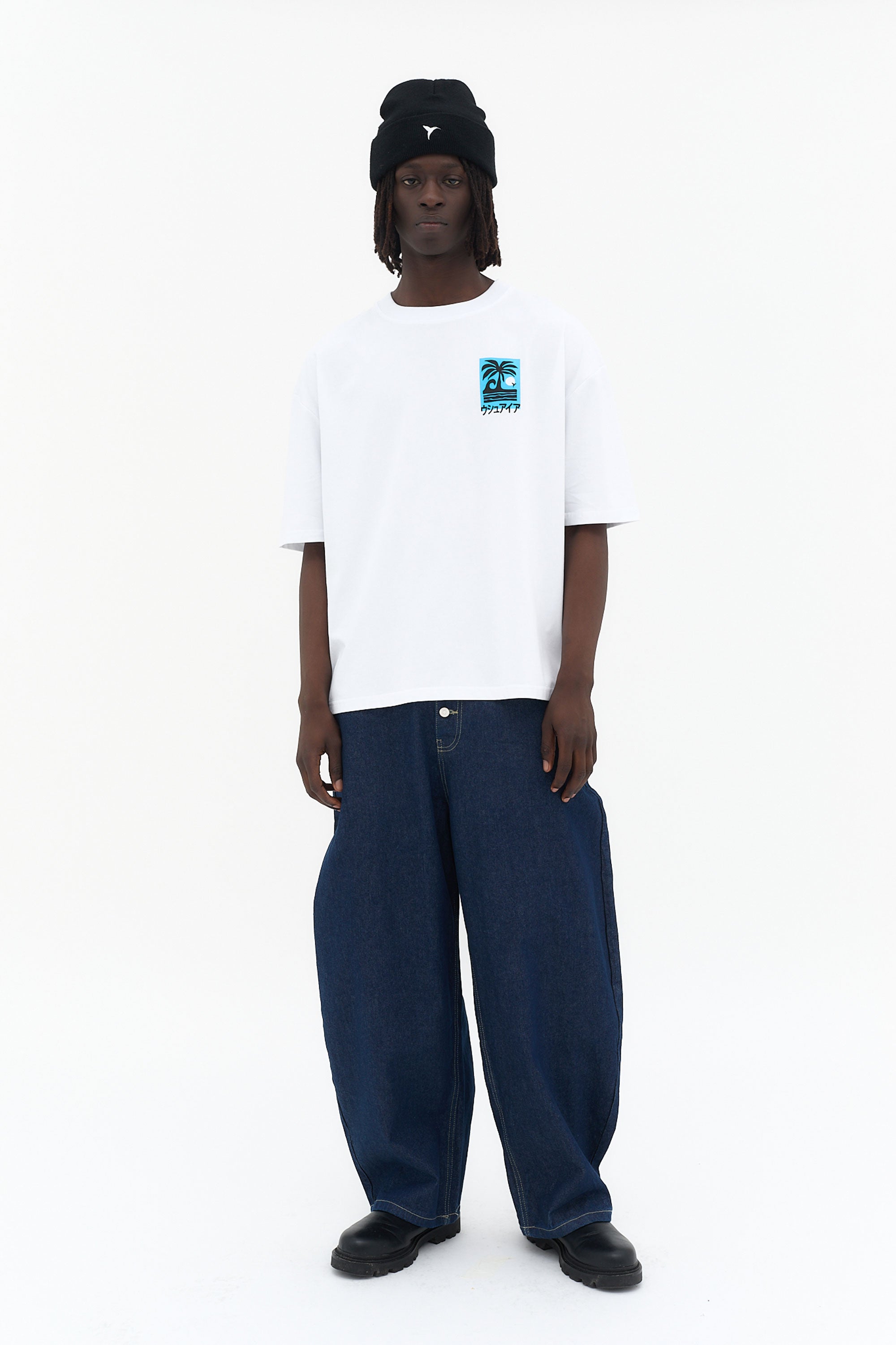 camiseta boxy fit hombre algodón silicon wash logo ushuaïa