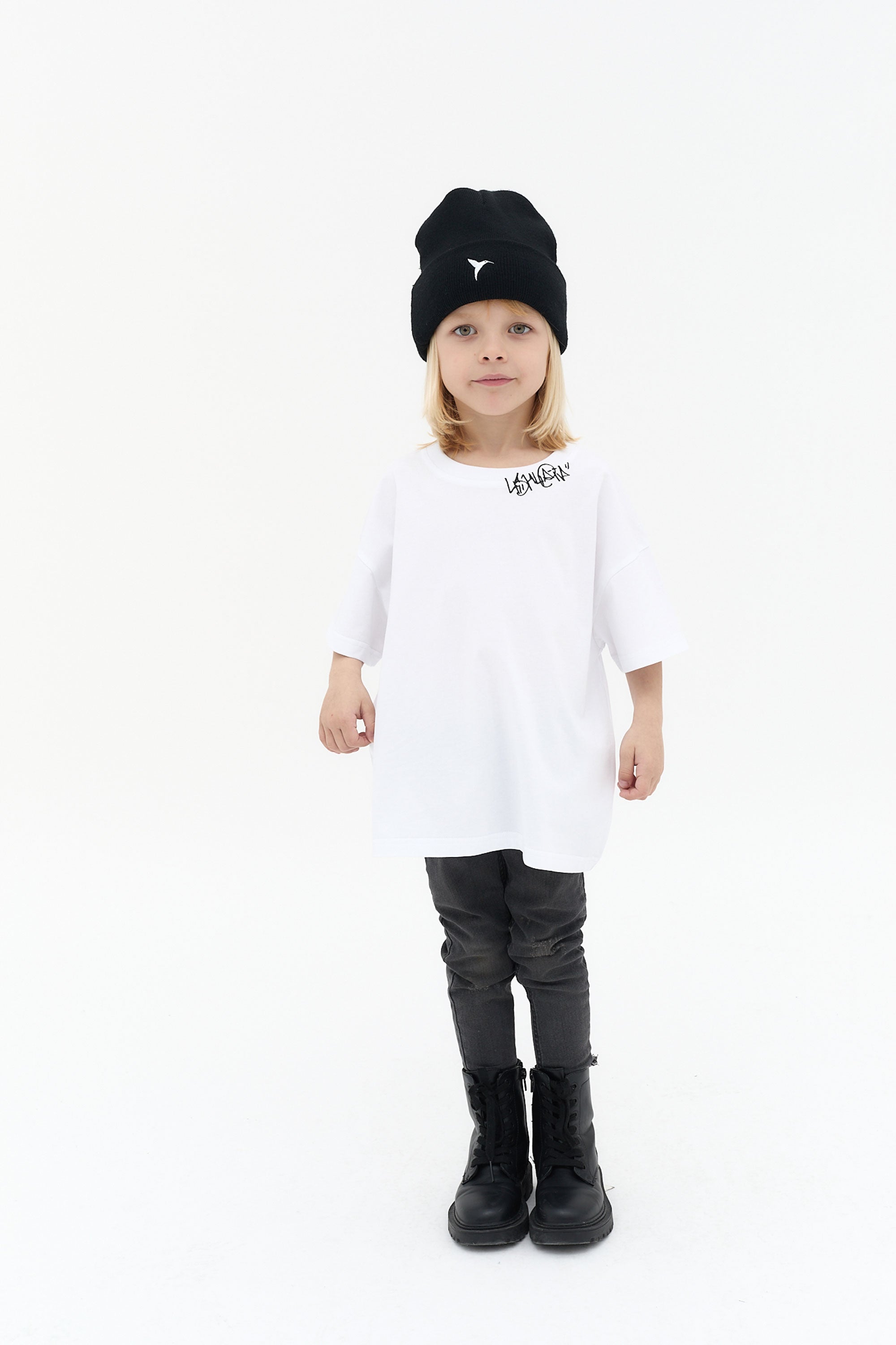 camiseta niño algodón blanca silicon wash logo ushuaïa