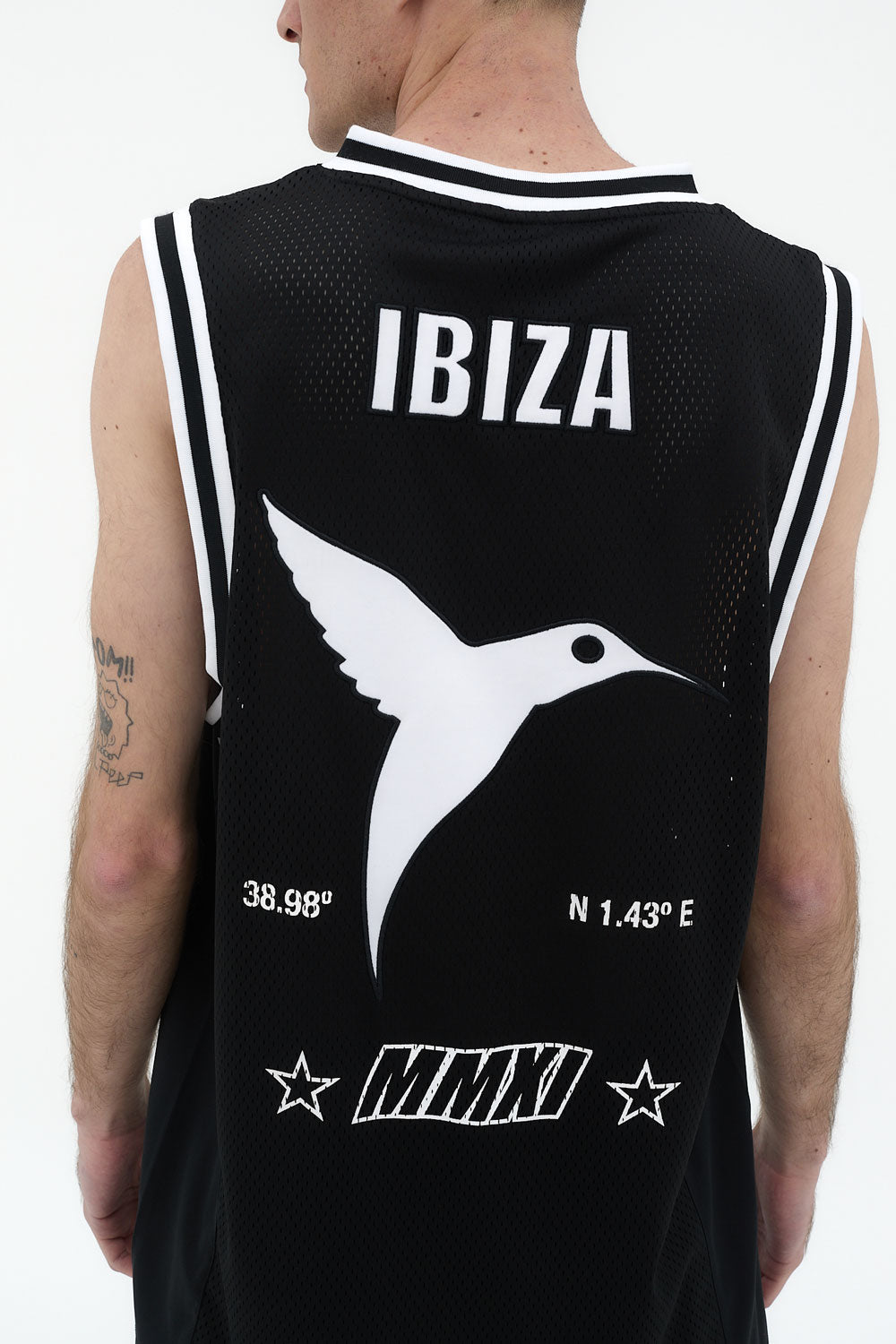 camiseta sin mangas hombre poliéster mesh logo ushuaïa delantero y espalda ibiza