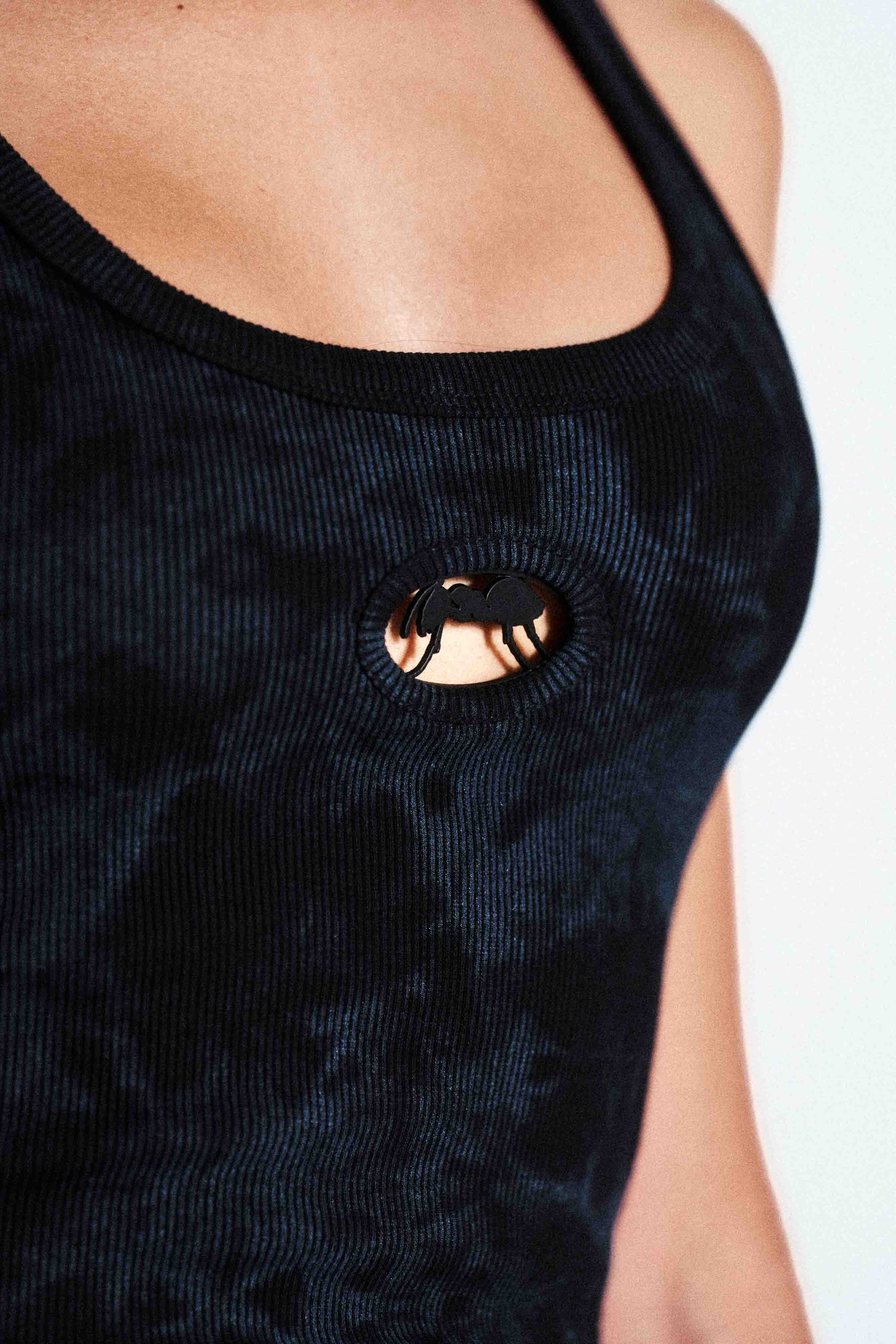 W METALLIC DRESS ANTS