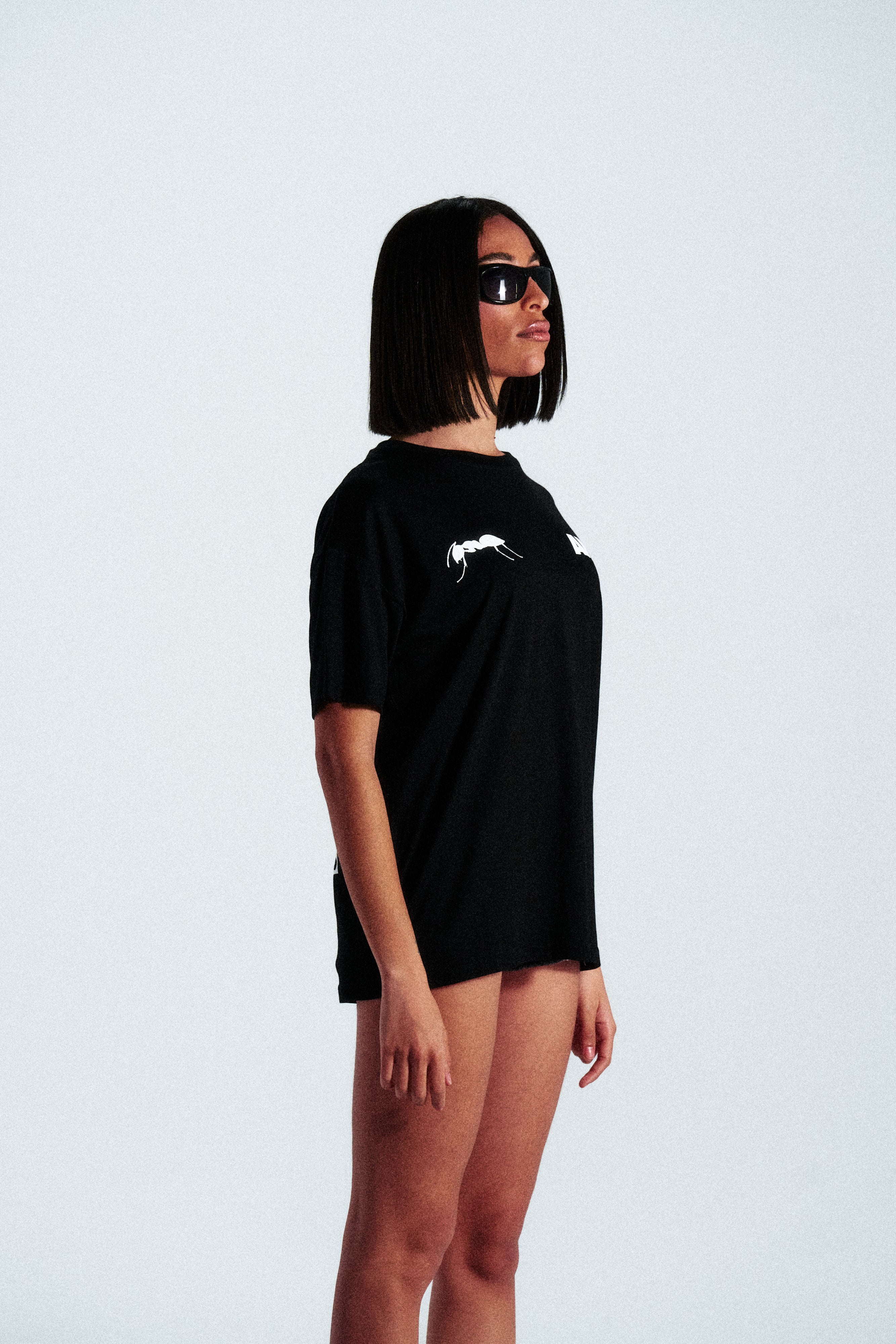 T-SHIRT BUILT STRONGER ANTS