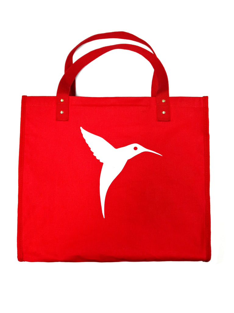 Red bag with white hummingbird.ASA to hang. Measures: 40x45x19cm.
 
COMPOSITION : 
100% cotton 