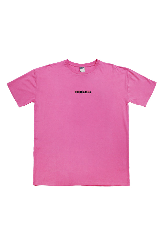 Bold pink oversized T-shirt with graphic print for a playful Ibiza vibe. Perfect for summer streetwear lovers. Shop now!
