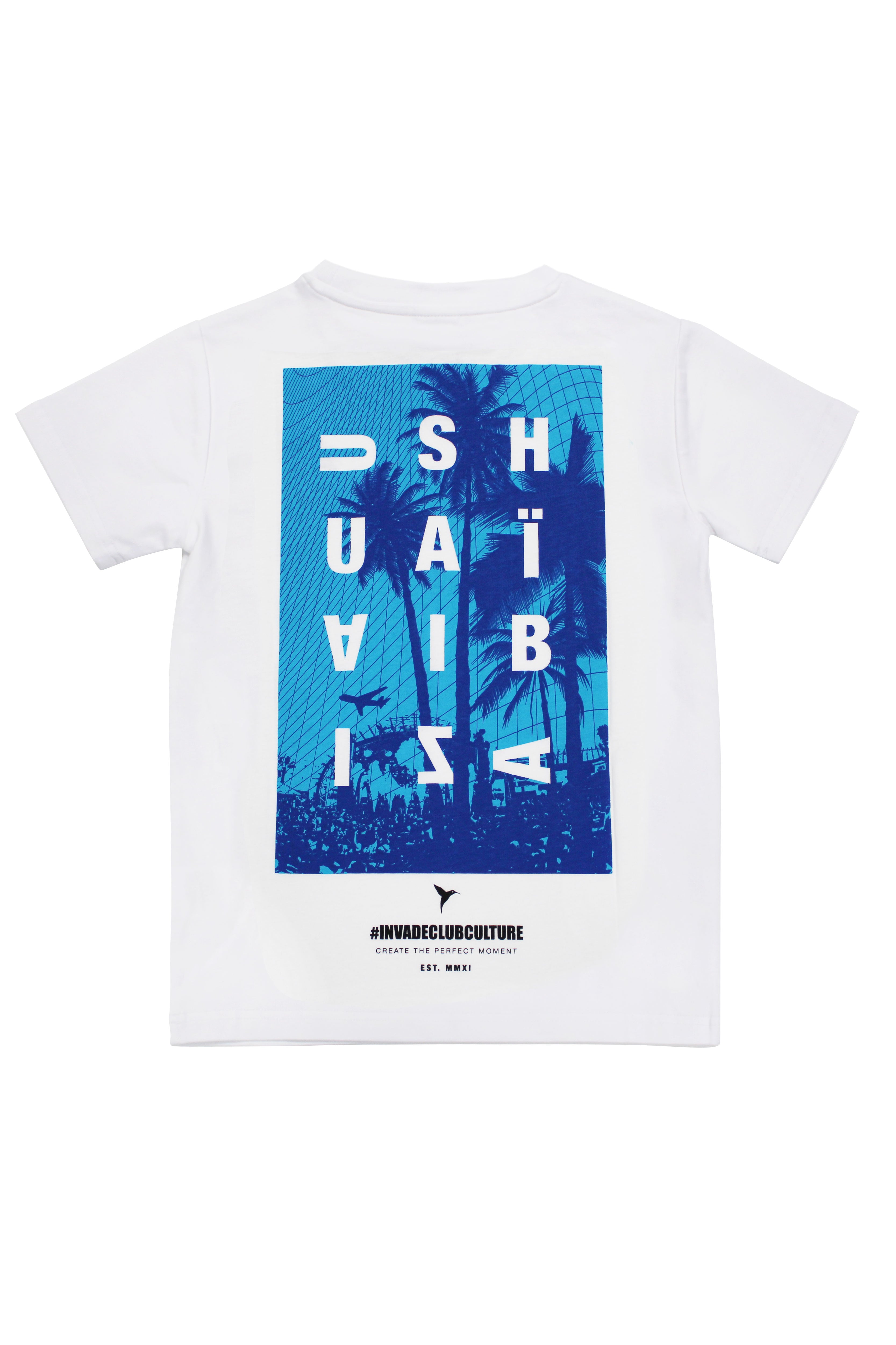 T-shirt with round neck and short sleeves. Contrast combined print detail on front and back.COMPOSITION:100% Cotton