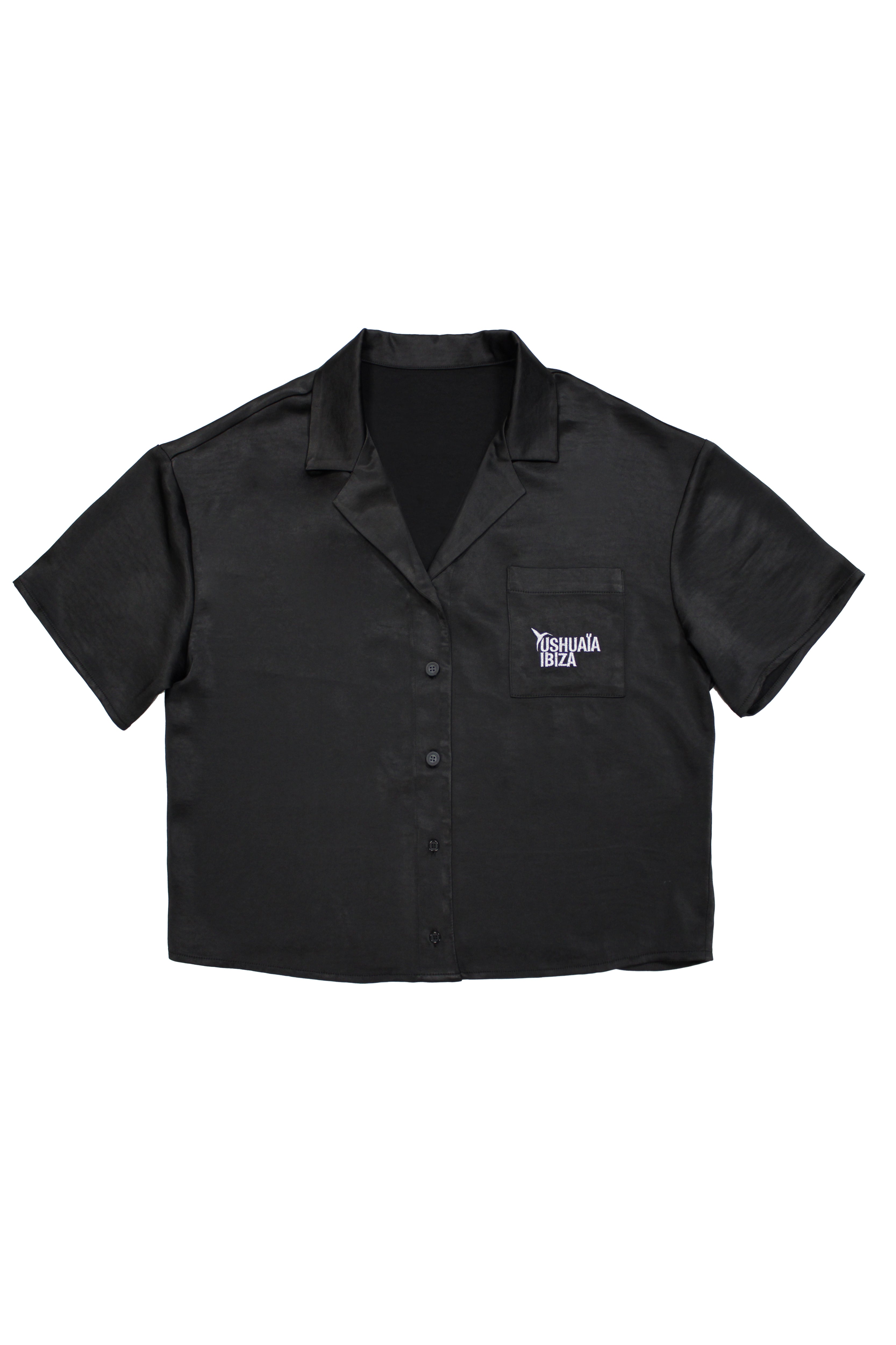 Cropped shirt with lapel collar made of satin fabric. Features an embroidery detail with lurex thread on the front pocket.