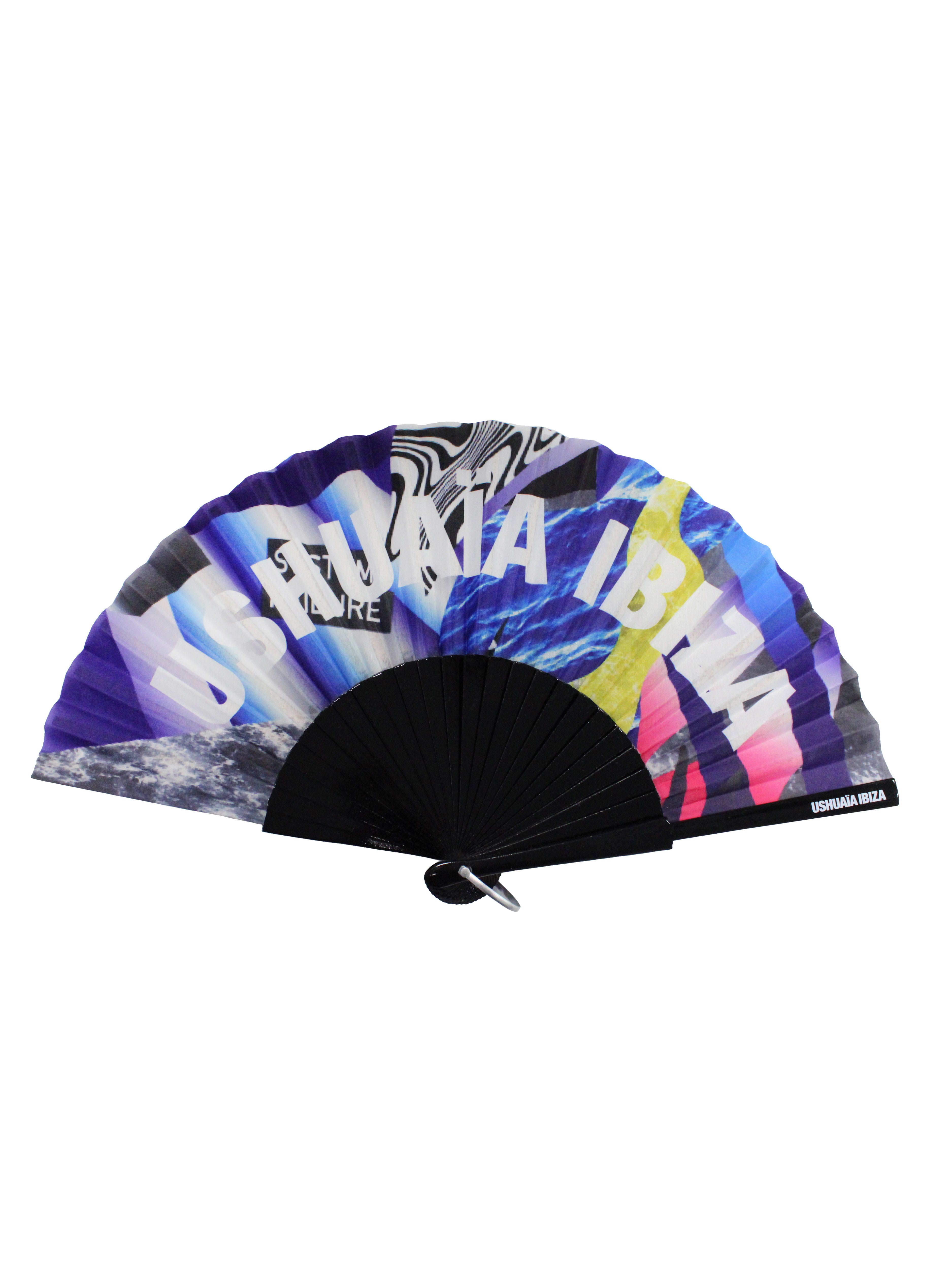 Official Ushuaïa Ibiza graphic edition fan.
COMPOSITION:
Polyester fabric with exclusive full-color sublimation print
Black-painted wooden ribs with central metal rivet
Standard size, lightweight and foldable