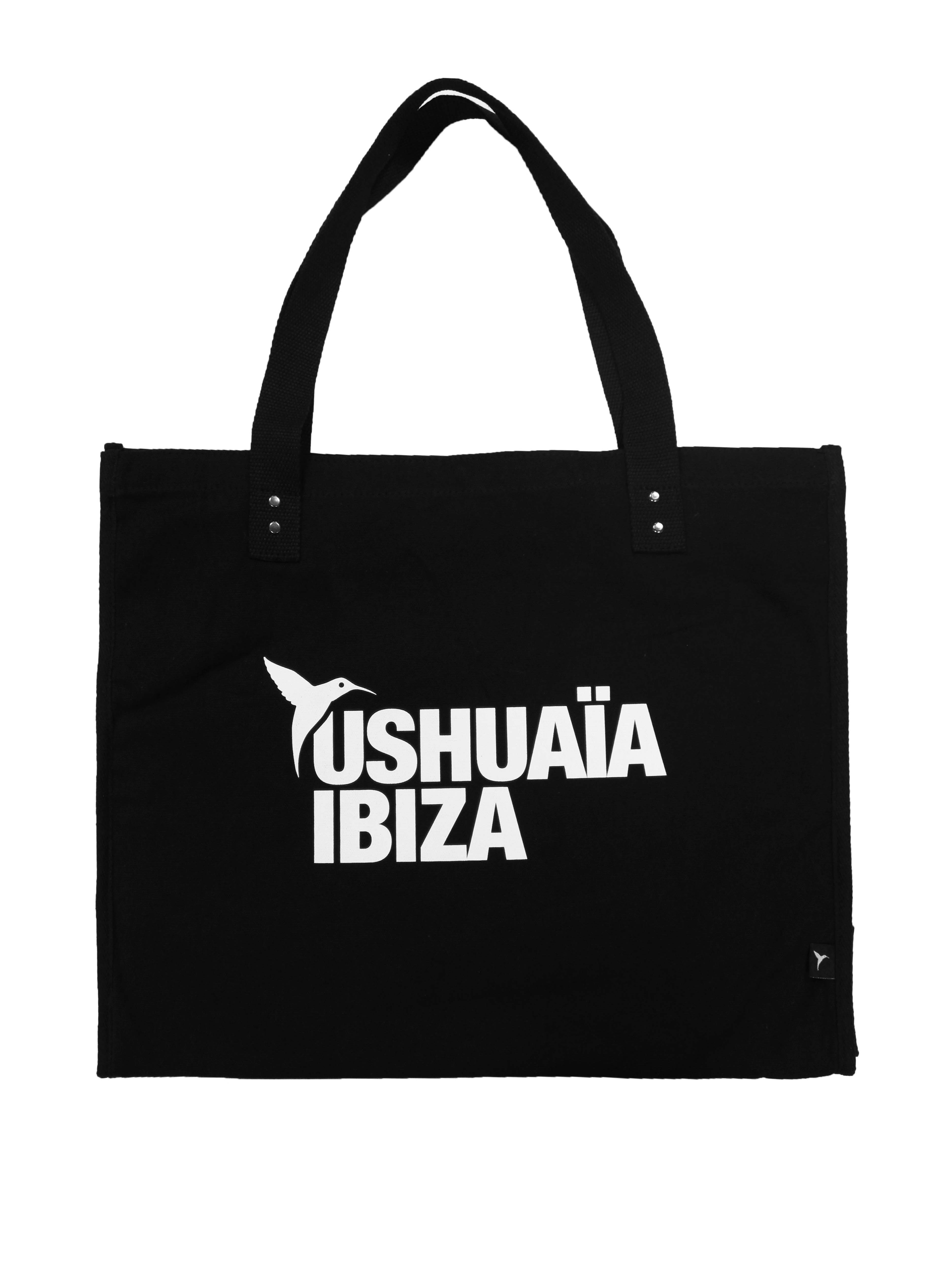 Official Ushuaïa Ibiza beach bag.
COMPOSITION:
Made from high-density canvas cotton, durable and reusable
Long cotton webbing handles with metal rivets for added strength
Large interior capacity, ideal for the beach, pool, or shopping
Large white screen-printed design featuring the iconic Ushuaïa Ibiza logo