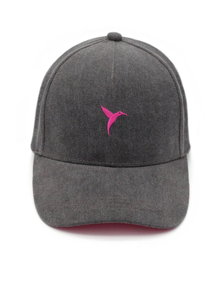 Gorra 100% algodón, detalle bordado