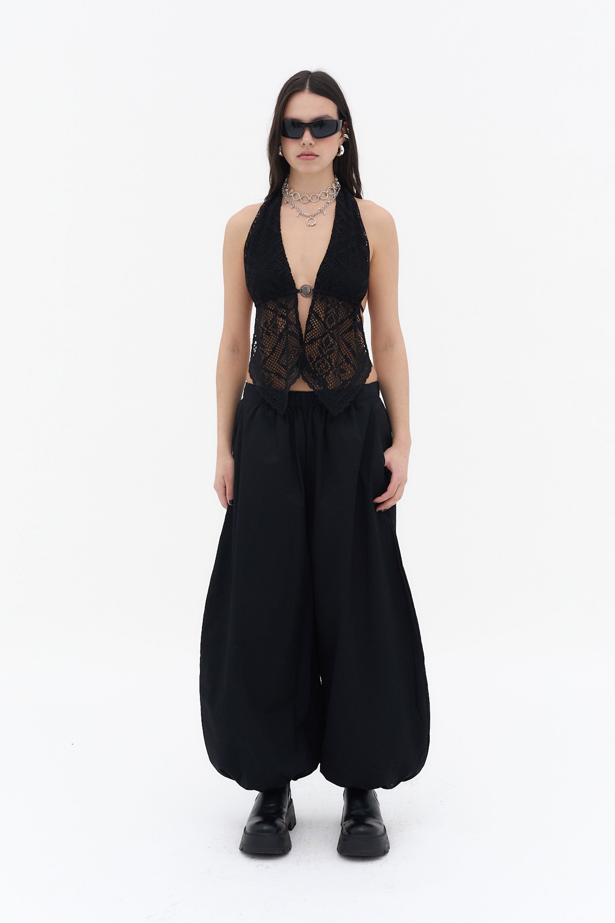 top halter mujer negro escote