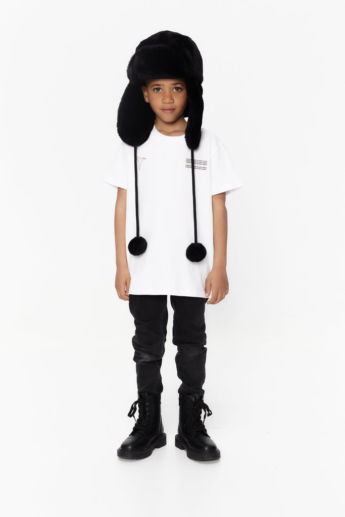 T-shirt with round neck and short sleeves. Contrast combined print detail on front and back.COMPOSITION:100% Cotton