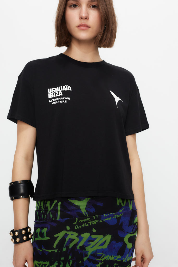 Elastic skirt with lining made of printed mesh fabric. Height adjustable with side rails with drawstring