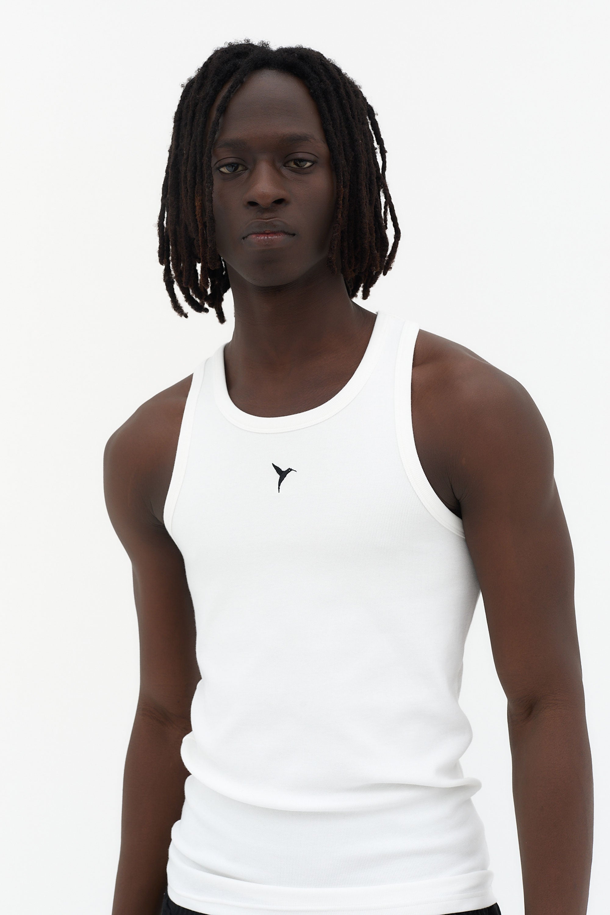 Camiseta sin mangas ajustada Ushuaïa en tejido rib con logo bordado en el frente