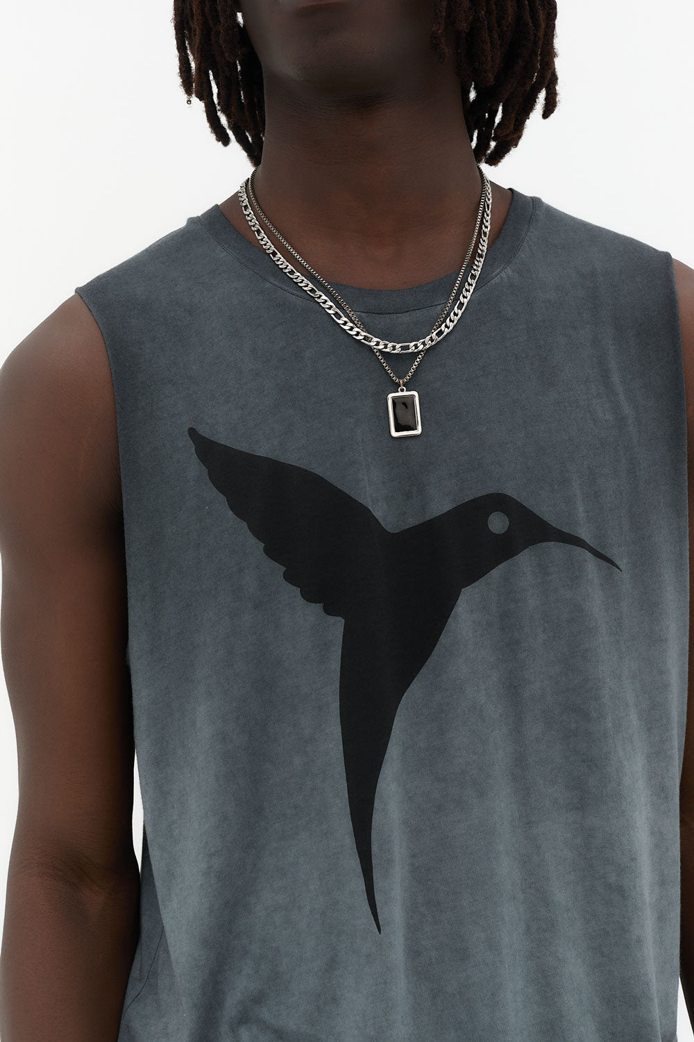 camiseta sin mangas hombre algodón acid wash enzyme wash regular fit logo ushuaïa frontal