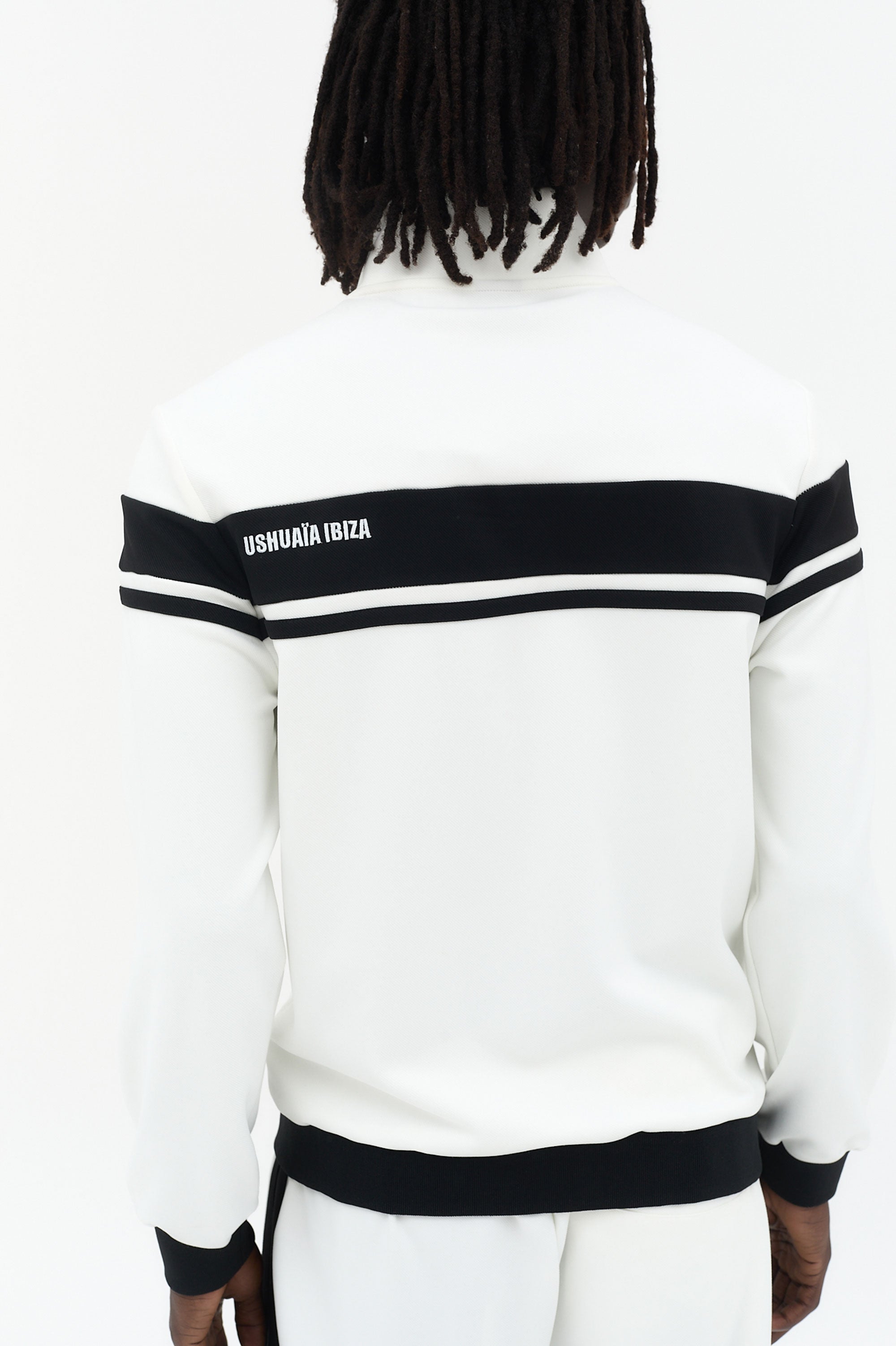 sudadera blanca hombre cremallera banda negra pecho