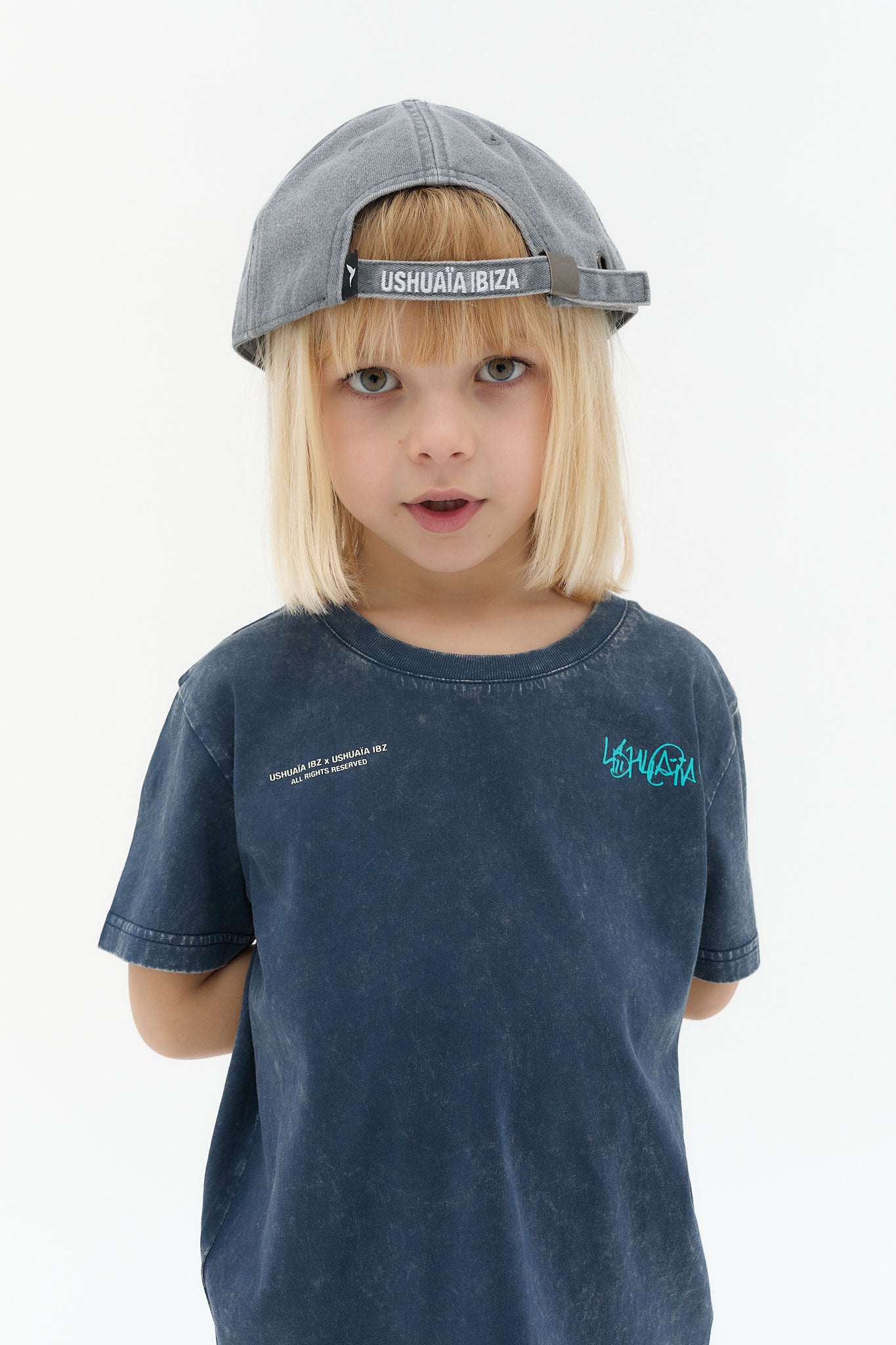 camiseta niño algodón azul snow finish logo ushuaïa
