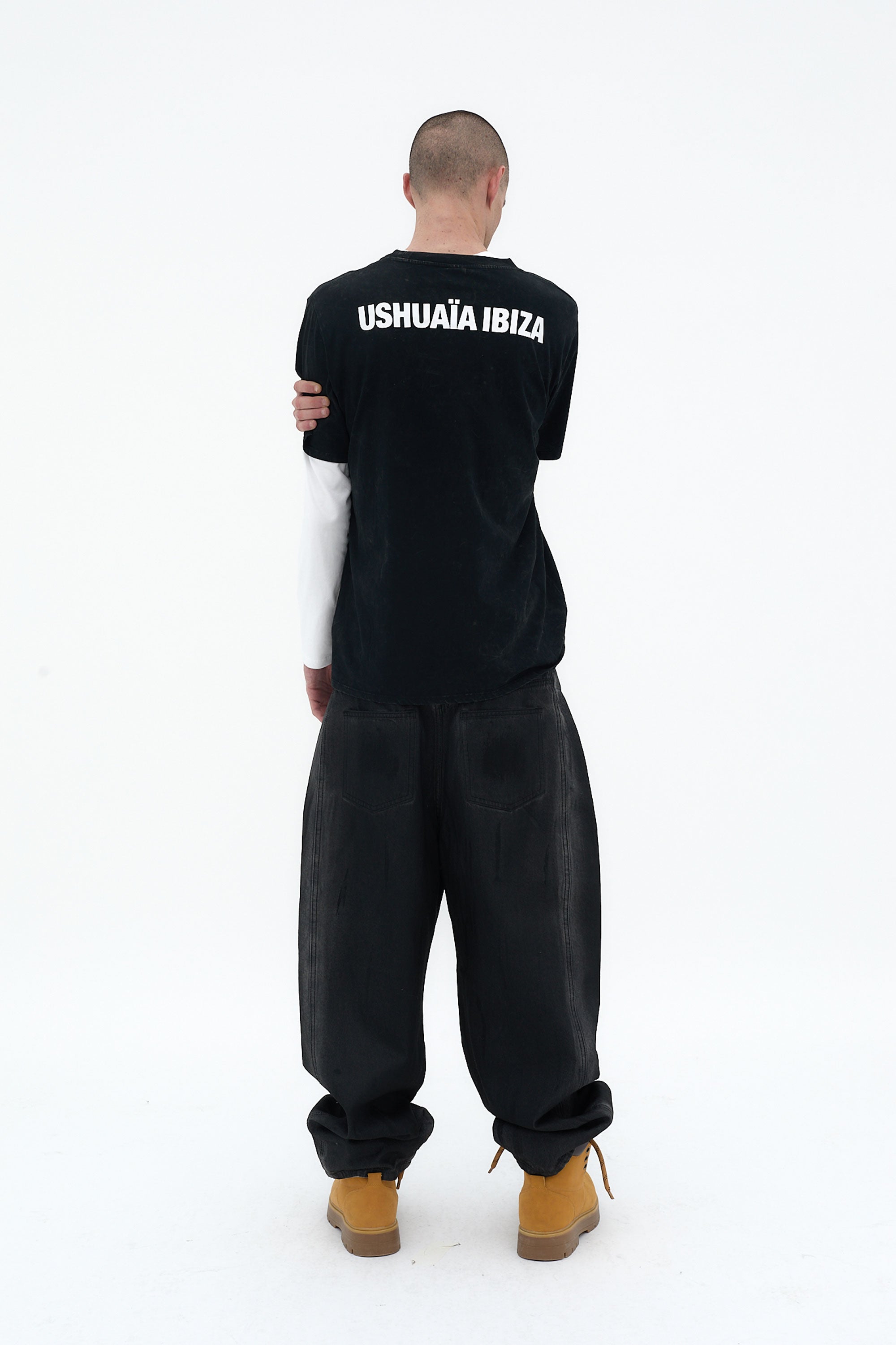 camiseta regular hombre algodón acid wash logo ushuaïa delantero y espalda ibiza